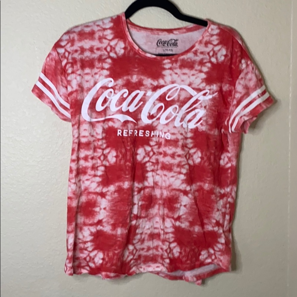 Crop top Coca Cola tee!